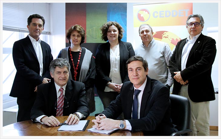 Firma del acuerdo IIC y fundación CEDDET